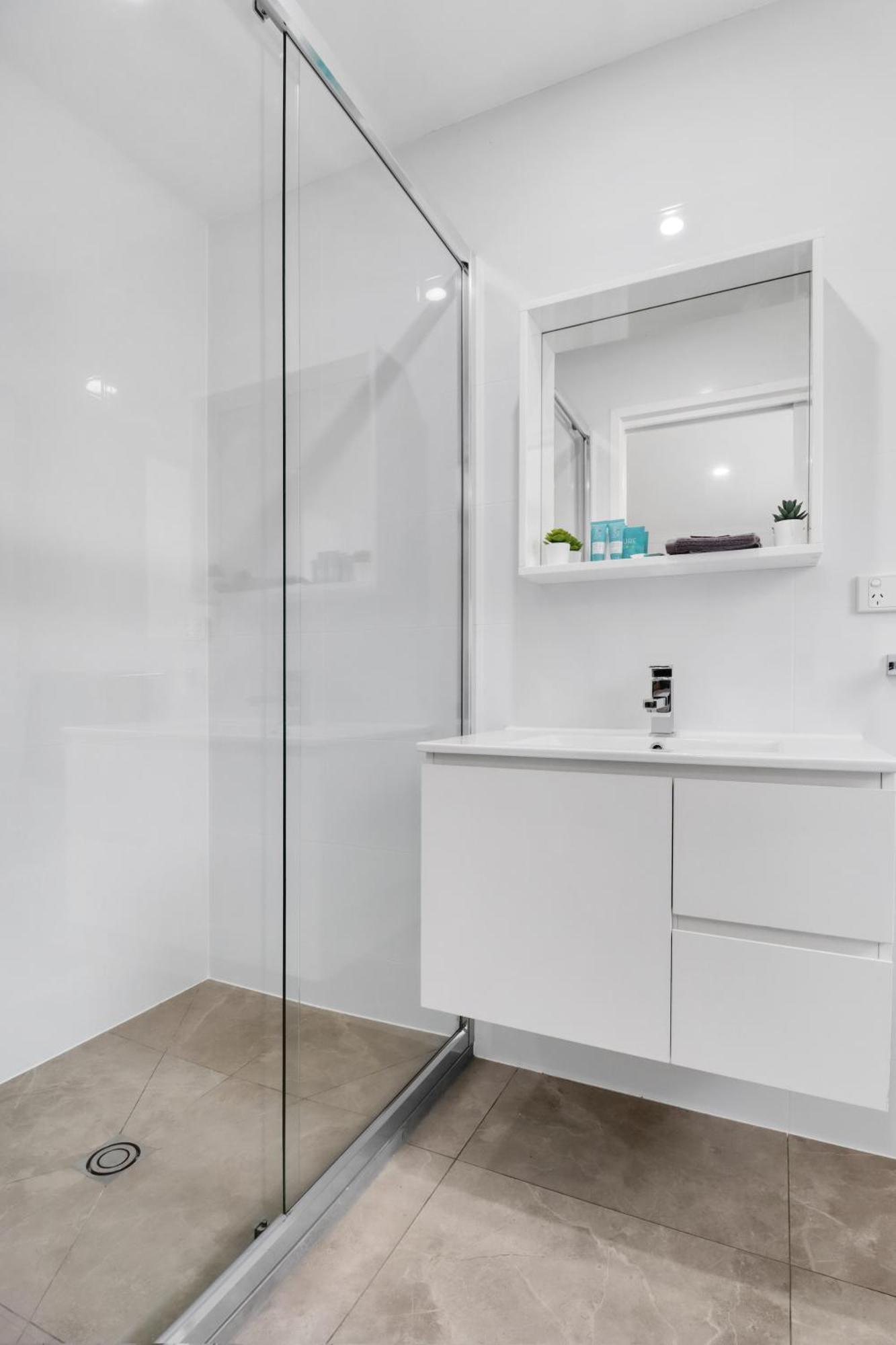 Recharge In Waurn Ponds Hotel Джилонг Екстериор снимка